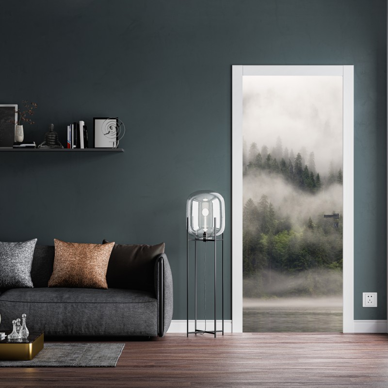 Naklejka na drzwi mglisty las nad wybrzeżem, Kolumbia Brytyjska – Wallissimo® Naklejka na drzwi mglisty las nad wybrzeżem, Kolumbia Brytyjska – Wallissimo®