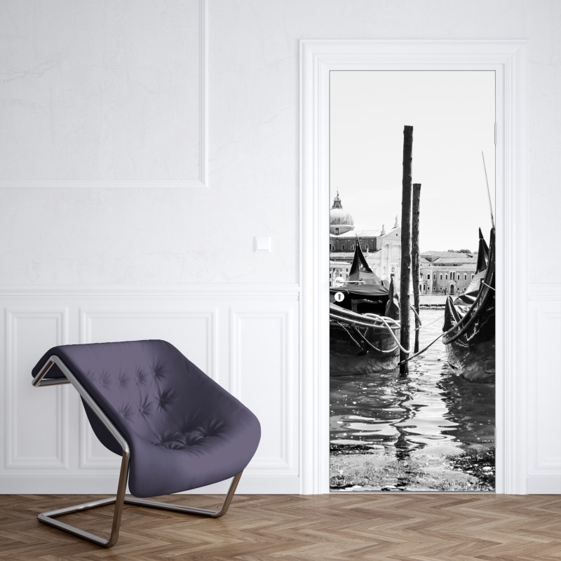 Naklejka na drzwi gondole przy kei w Wenecji – Wallissimo® Naklejka na drzwi gondole przy kei w Wenecji – Wallissimo®