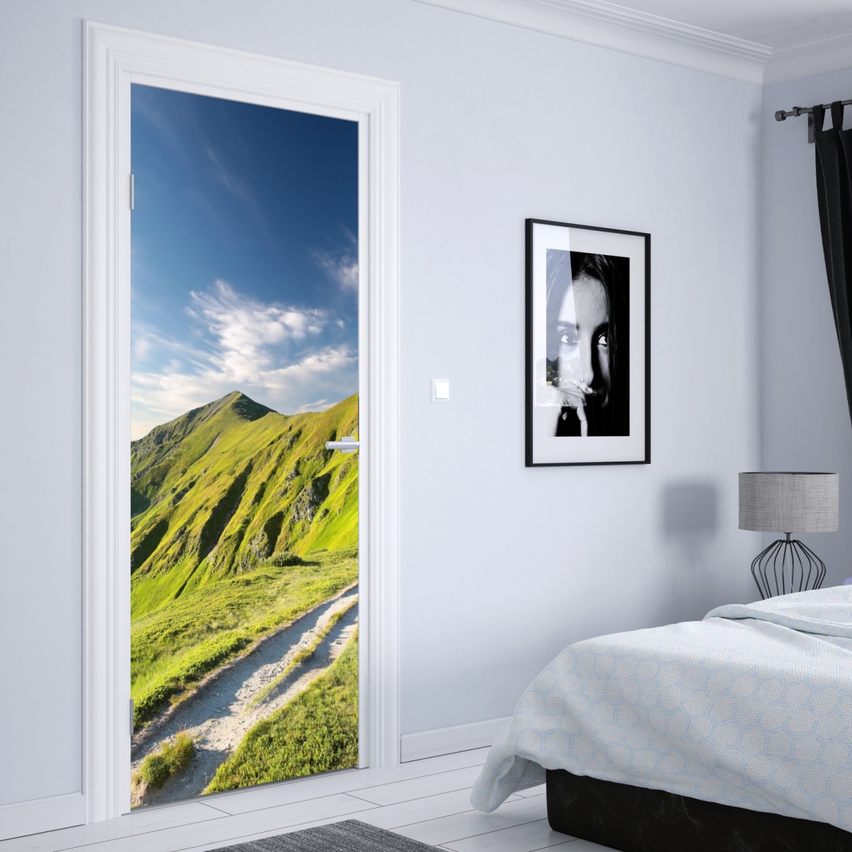 Naklejka na drzwi słoneczny grzbiet górski ze ścieżką – Wallissimo® Naklejka na drzwi słoneczny grzbiet górski ze ścieżką – Wallissimo®