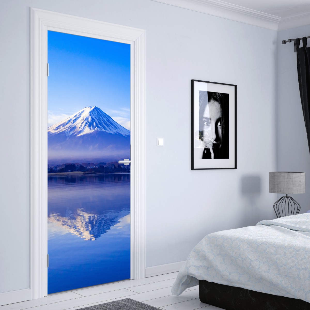 Naklejka na drzwi Góra Fuji poranne odbicie nad jeziorem – Wallissimo® Naklejka na drzwi Góra Fuji poranne odbicie nad jeziorem – Wallissimo®