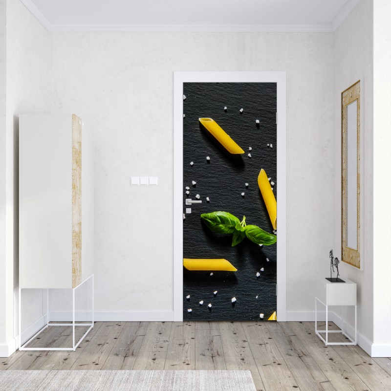 Naklejka na drzwi pomidory i penne na czarnym łupku – Wallissimo® Naklejka na drzwi pomidory i penne na czarnym łupku – Wallissimo®
