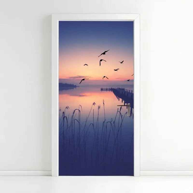 Naklejka na drzwi niebieski wzór ze spiralami – Wallissimo®