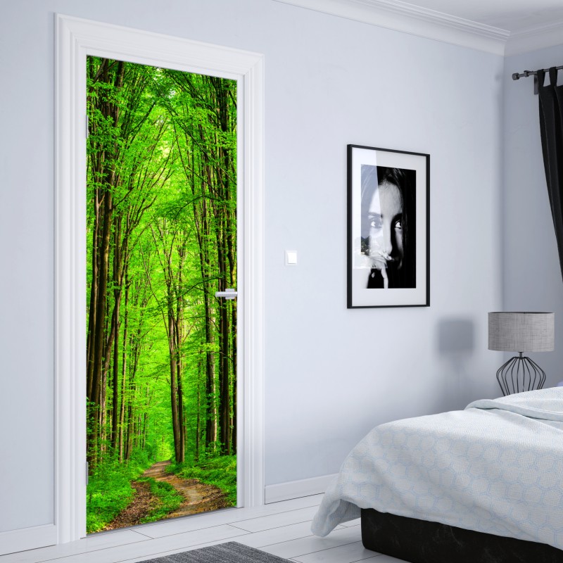 Naklejka na drzwi bujna zielona leśna ścieżka – Wallissimo® Naklejka na drzwi bujna zielona leśna ścieżka – Wallissimo®
