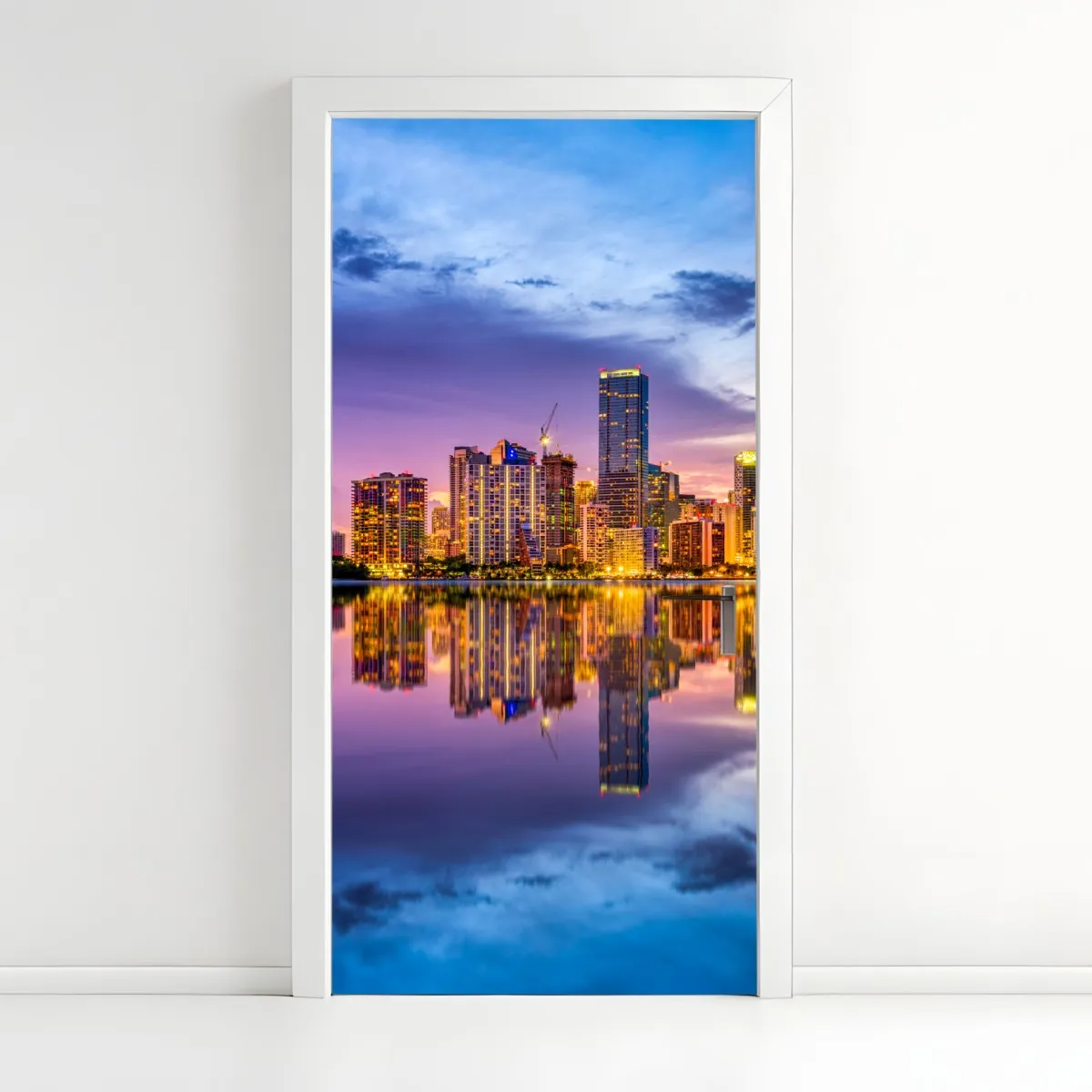 Naklejka na drzwi Miami panorama odbita w Biscayne Bay – Wallissimo® Naklejka na drzwi Miami panorama odbita w Biscayne Bay – Wallissimo®
