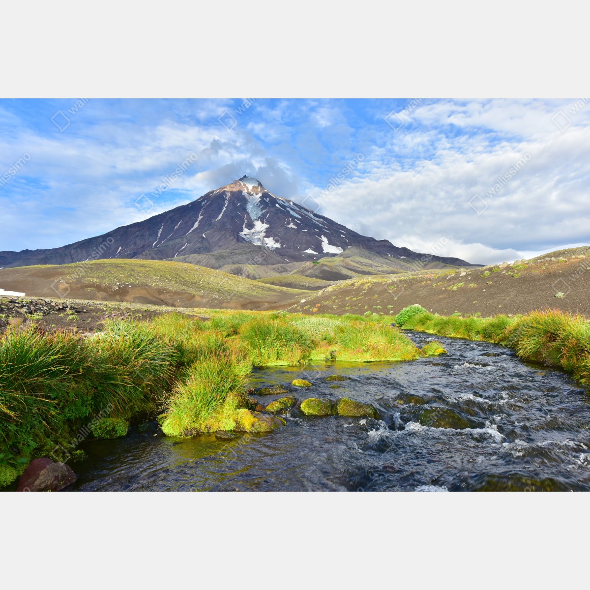Naklejka na drzwi widok na wulkan Koryaksky ze stoku północno-wschodniego – Wallissimo® Naklejka na drzwi widok na wulkan Koryaksky ze stoku północno-wschodniego – Wallissimo®