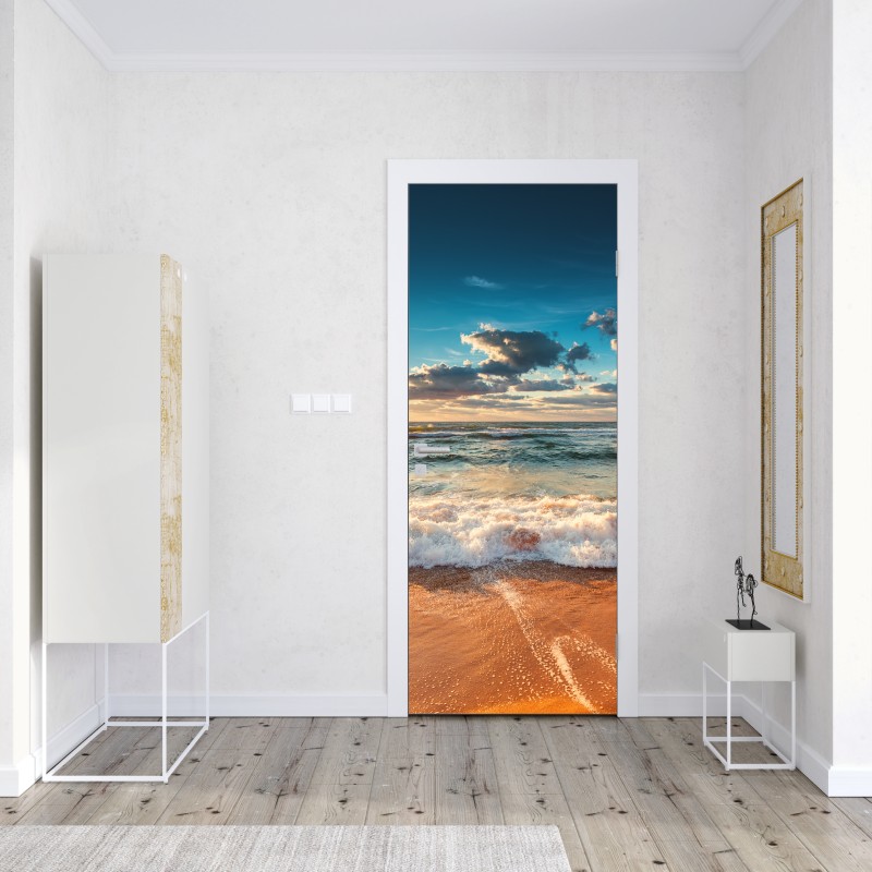 Naklejka na drzwi złoty wschód słońca nad brzegiem morza – Wallissimo® Naklejka na drzwi złoty wschód słońca nad brzegiem morza – Wallissimo®