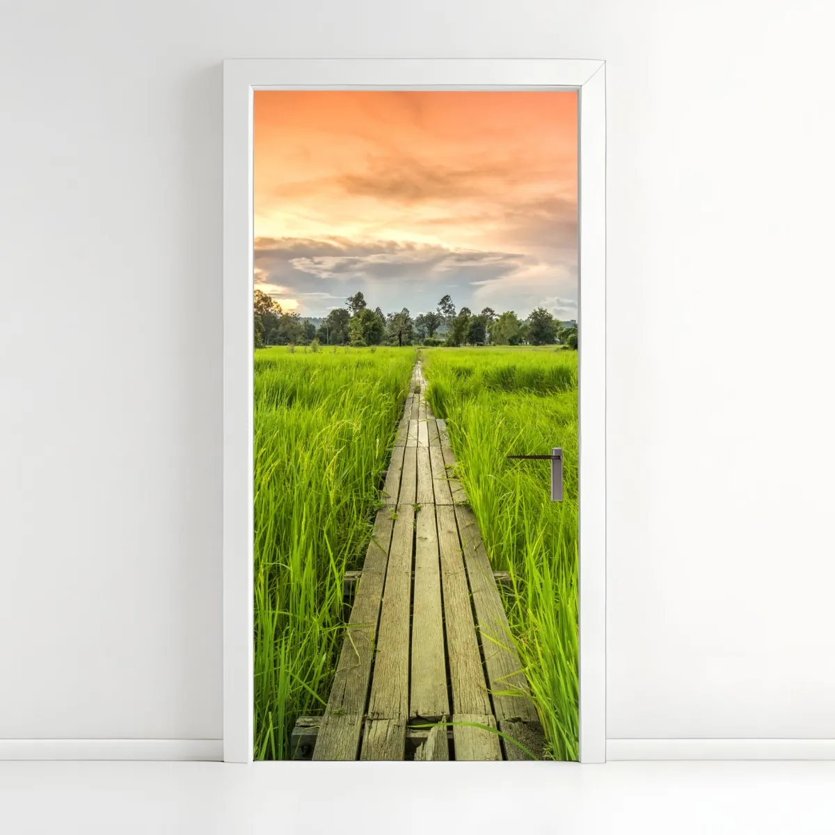 Naklejka na drzwi zachód słońca nad drewnianym mostem w Khonburi – Wallissimo® Naklejka na drzwi zachód słońca nad drewnianym mostem w Khonburi – Wallissimo®