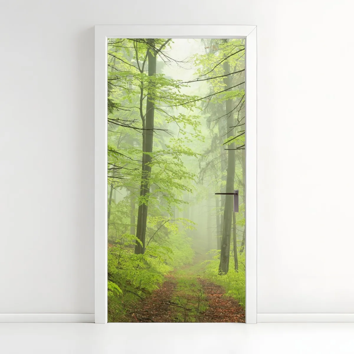 Naklejka na drzwi mglisty zielony leśny szlak – Wallissimo® Naklejka na drzwi mglisty zielony leśny szlak – Wallissimo®
