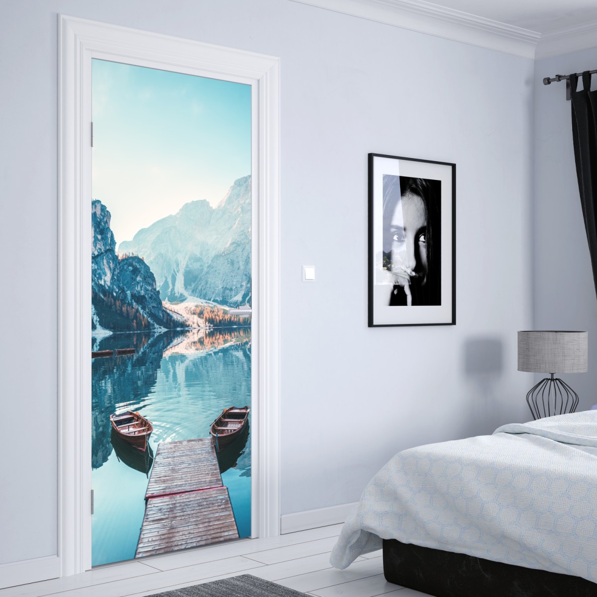 Naklejka na drzwi spokojny poranek nad jeziorem Braies, Dolomity – Wallissimo® Naklejka na drzwi spokojny poranek nad jeziorem Braies, Dolomity – Wallissimo®