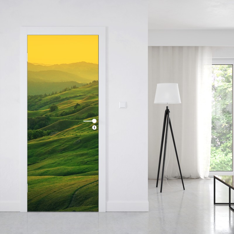 Naklejka na drzwi złote Wat Arun o zmierzchu – Wallissimo®