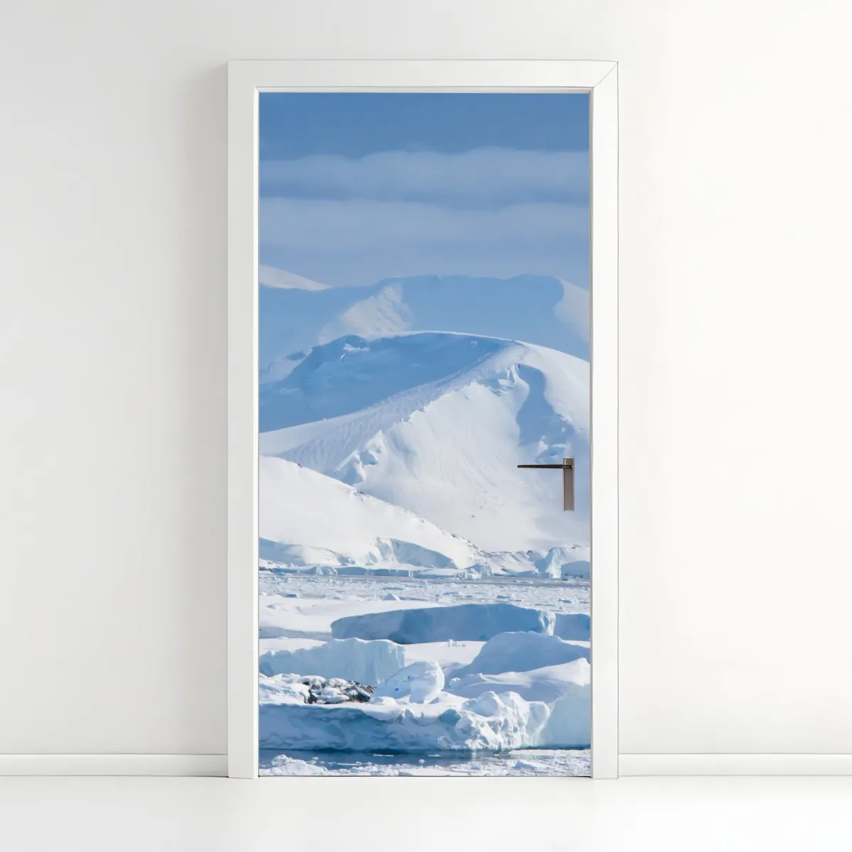 Naklejka na drzwi śnieżna panorama górska – Wallissimo® Naklejka na drzwi śnieżna panorama górska – Wallissimo®