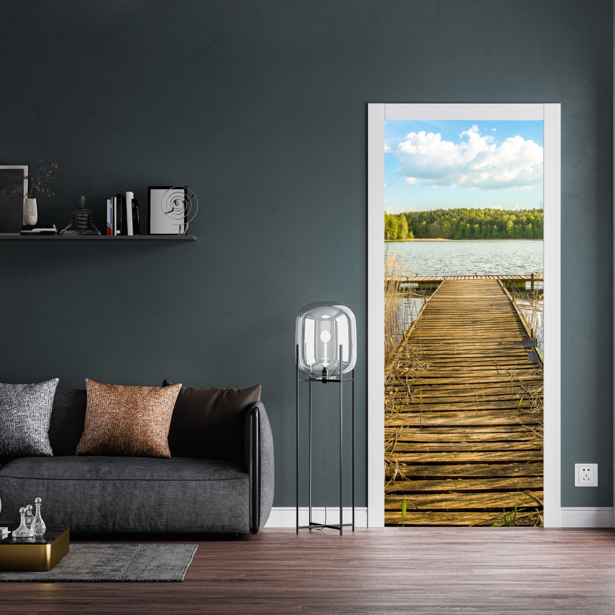 Naklejka na drzwi drewniany pomost nad spokojnym jeziorem – Wallissimo® Naklejka na drzwi drewniany pomost nad spokojnym jeziorem – Wallissimo®