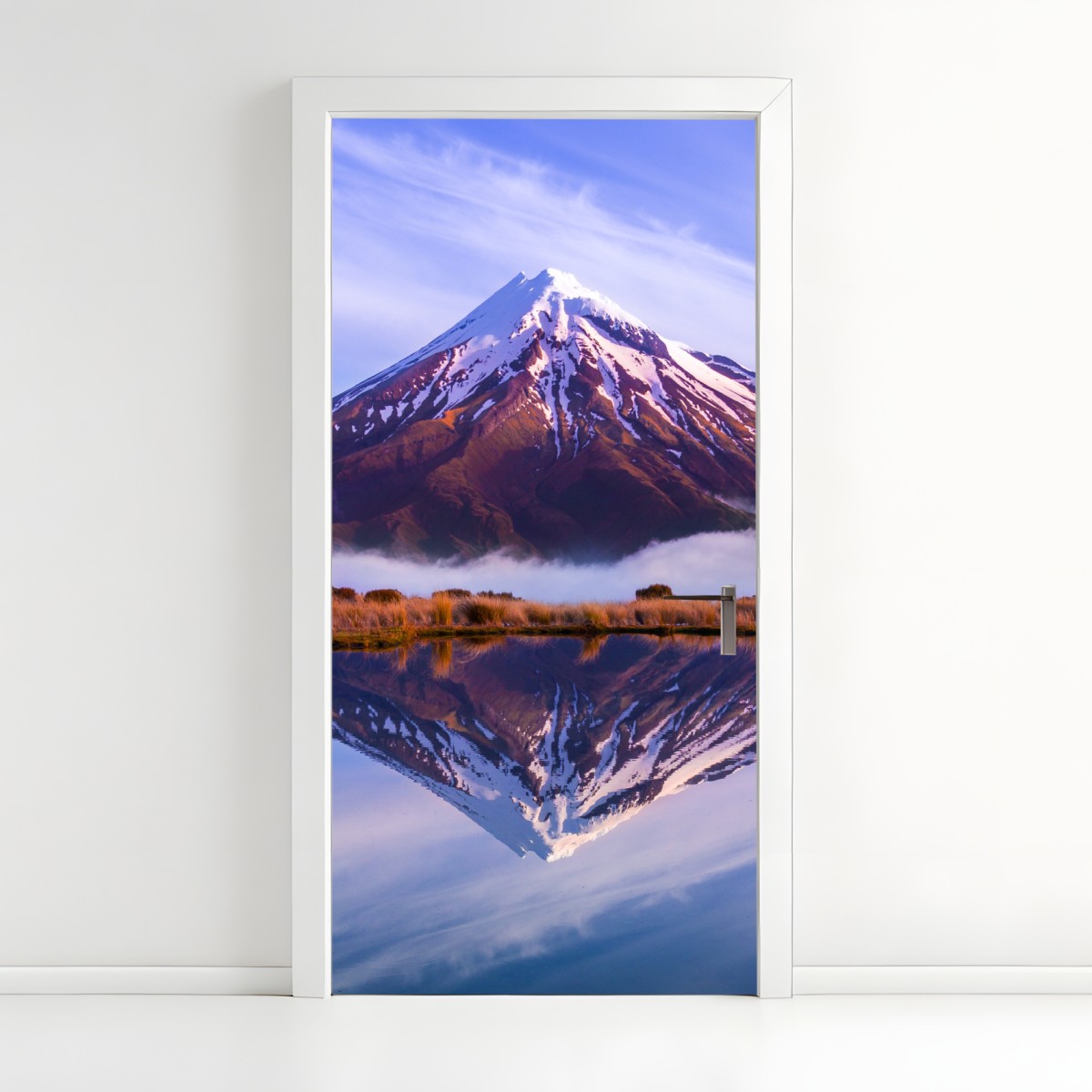 Door sticker majestic mountain reflection at sunrise