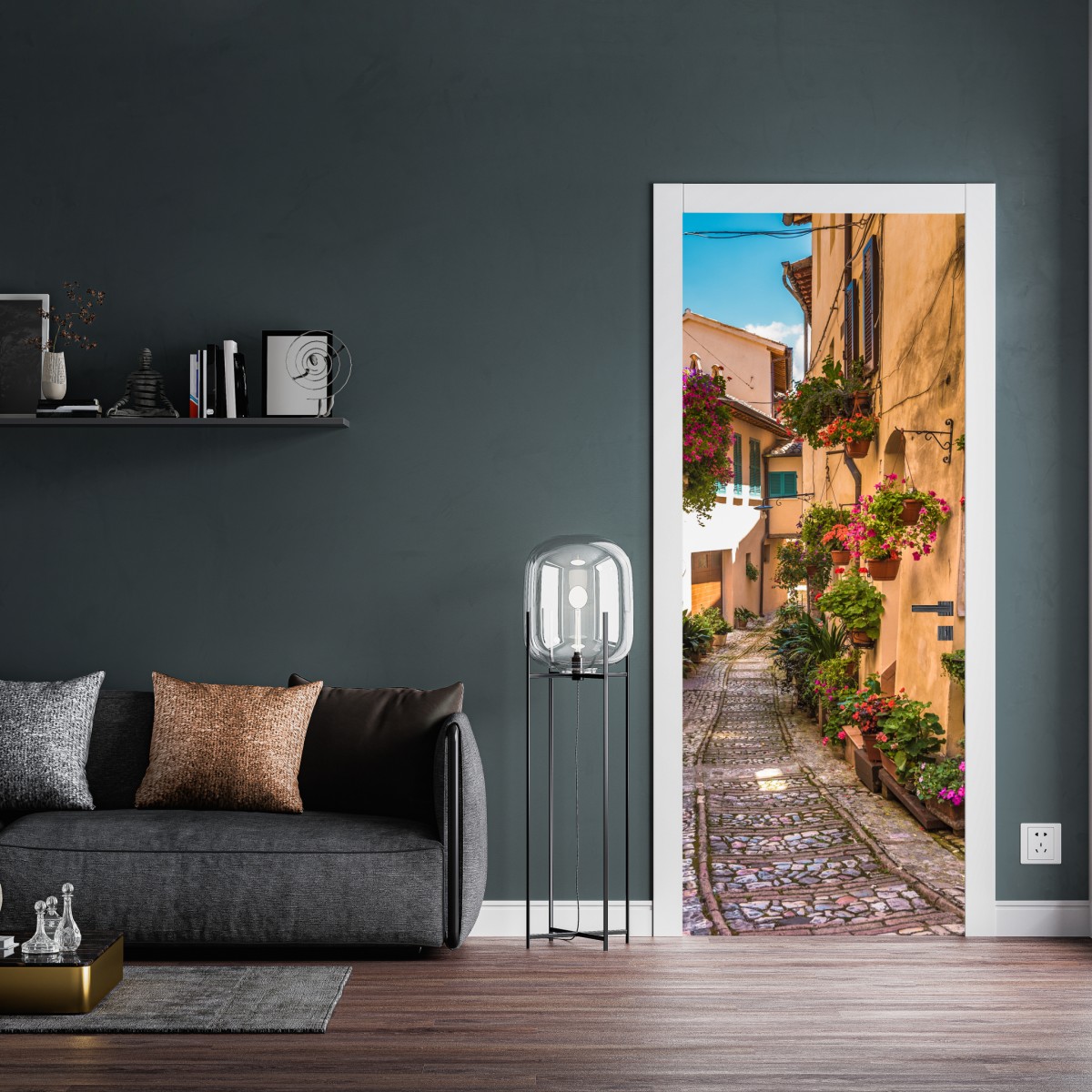 Naklejka na drzwi słoneczna kwiatowa alejka w Umbrii – Wallissimo® Naklejka na drzwi słoneczna kwiatowa alejka w Umbrii – Wallissimo®