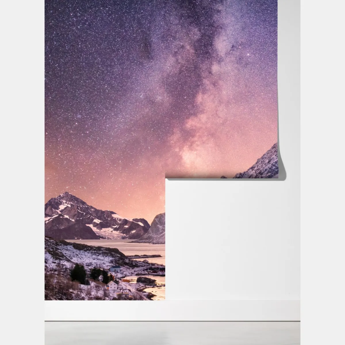 Fototapeta droga mleczna nad ośnieżonymi górami w Norwegii – Wallissimo® Fototapeta droga mleczna nad ośnieżonymi górami w Norwegii – Wallissimo®