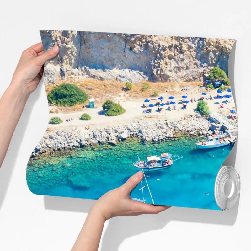 Fototapeta widok z lotu ptaka na zatokę Anthony Quinn, Rodos – Wallissimo® Fototapeta widok z lotu ptaka na zatokę Anthony Quinn, Rodos – Wallissimo®