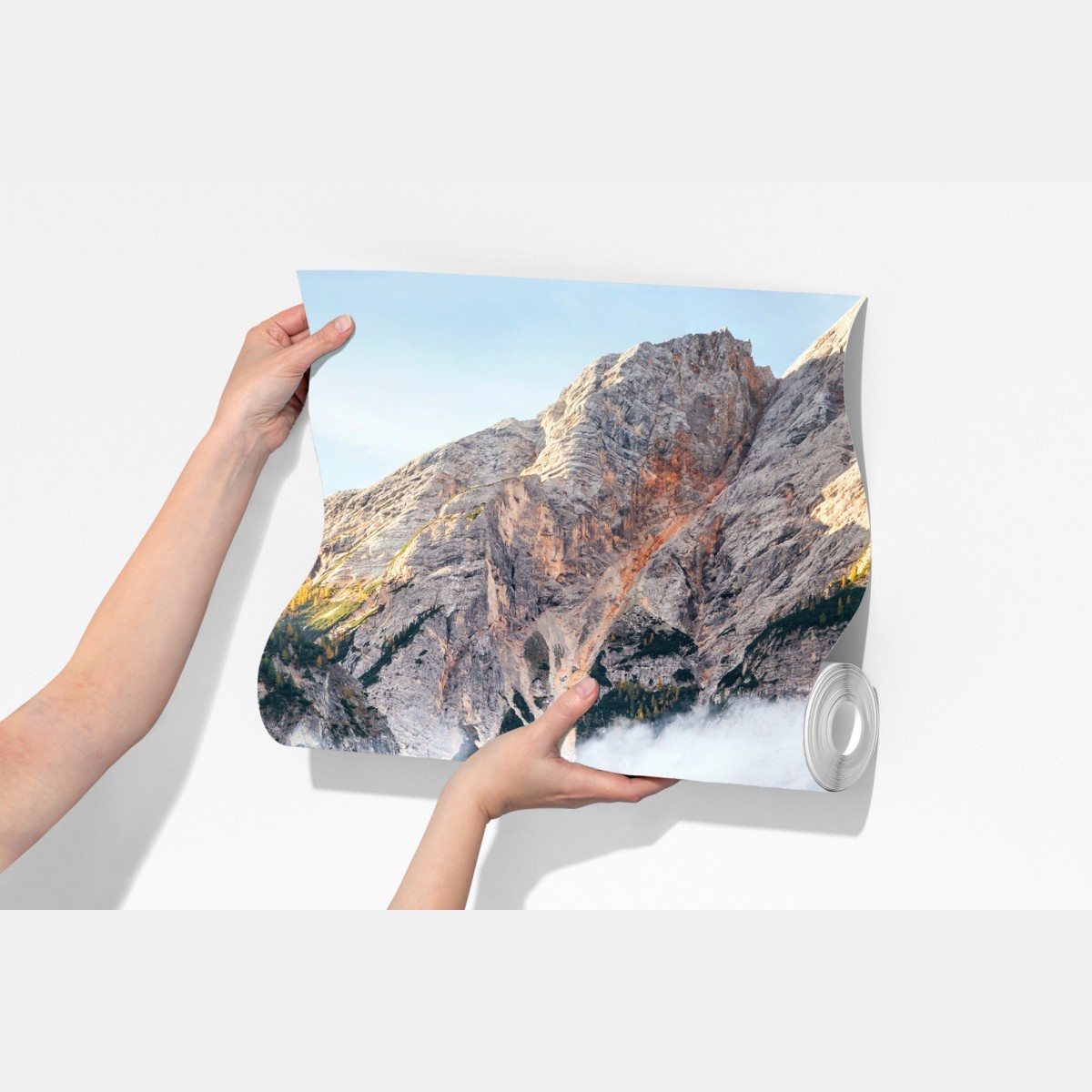 Fototapeta mgła nad alpejskim jeziorem – Wallissimo® Fototapeta mgła nad alpejskim jeziorem – Wallissimo®