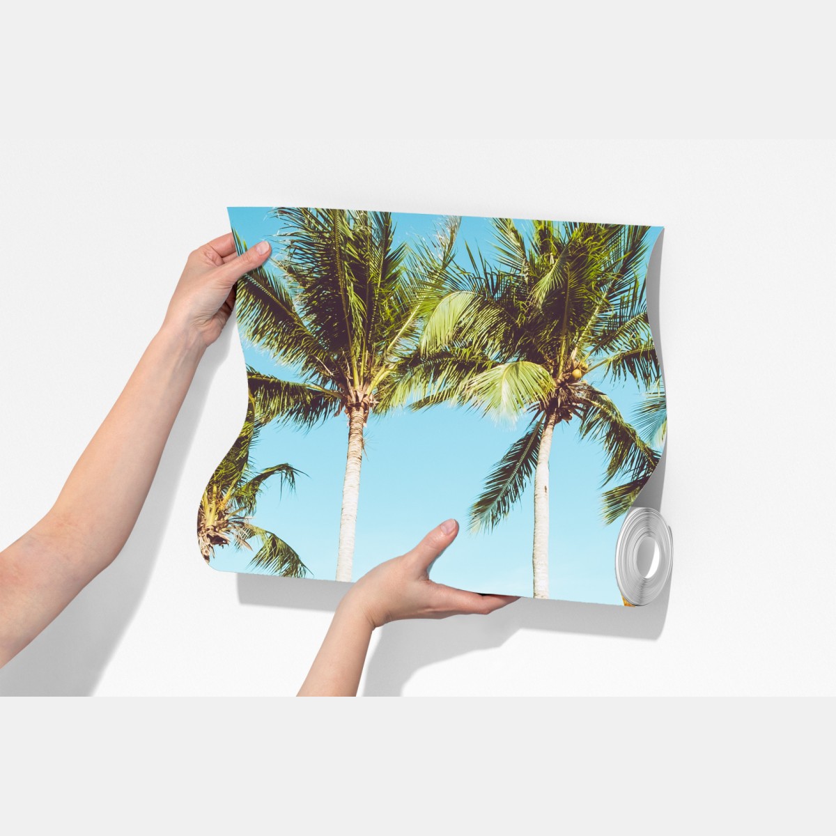 Fototapeta stary furgon z deską surfingową na tropikalnej plaży – Wallissimo® Fototapeta stary furgon z deską surfingową na tropikalnej plaży – Wallissimo®