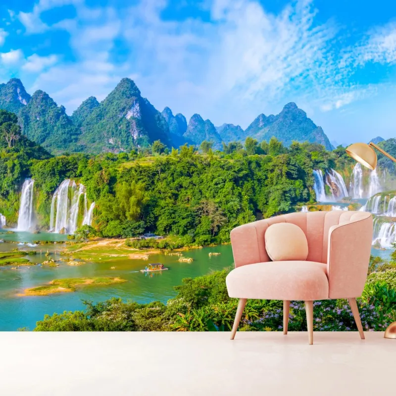 Fototapeta bujna panorama wodospadu z wapiennymi górami – Wallissimo® Fototapeta bujna panorama wodospadu z wapiennymi górami – Wallissimo®