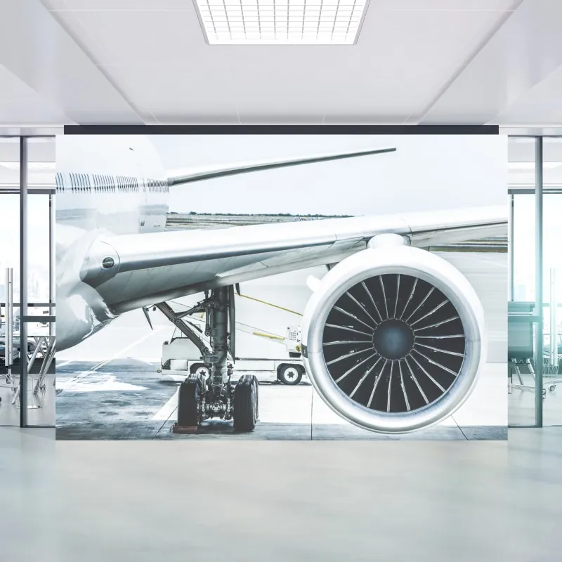 Fototapeta zbliżenie silnika odrzutowego na terminalu