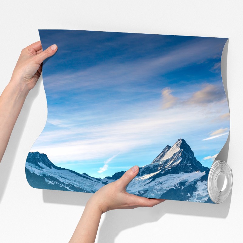 Fototapeta spokojne alpejskie jezioro pod szczytem Wetterhorn, Szwajcaria – Wallissimo® Fototapeta spokojne alpejskie jezioro pod szczytem Wetterhorn, Szwajcaria – Wallissimo®
