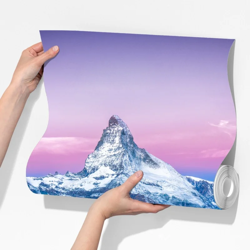 Fototapeta majestatyczny alpejski szczyt odbity w spokojnym jeziorze – Wallissimo® Fototapeta majestatyczny alpejski szczyt odbity w spokojnym jeziorze – Wallissimo®