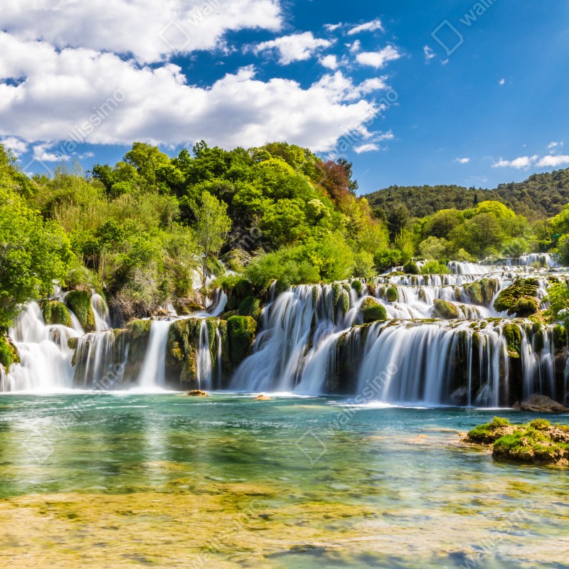 Fototapeta spokojny wodospad Skradinski Buk w Parku Narodowym Krka – Wallissimo® Fototapeta spokojny wodospad Skradinski Buk w Parku Narodowym Krka – Wallissimo®