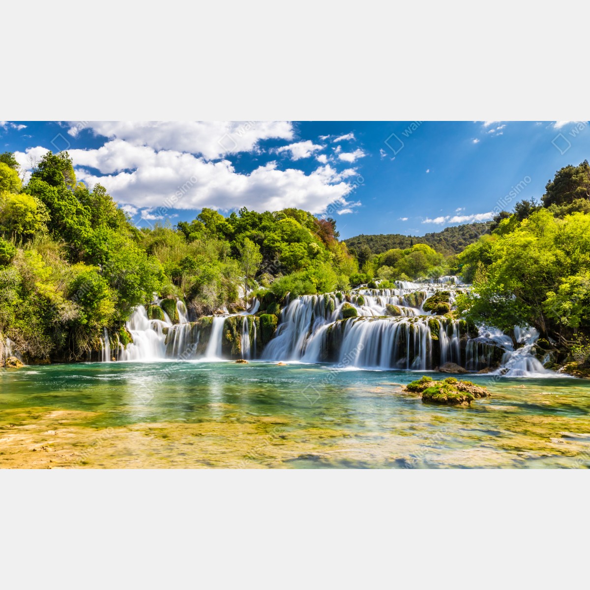 Fototapeta spokojny wodospad Skradinski Buk w Parku Narodowym Krka – Wallissimo® Fototapeta spokojny wodospad Skradinski Buk w Parku Narodowym Krka – Wallissimo®