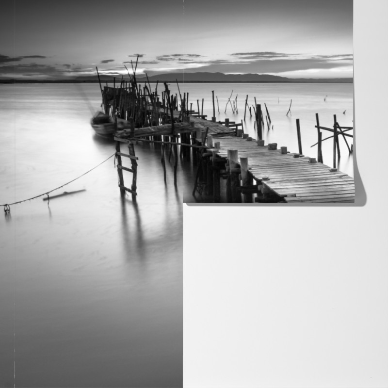 Fototapeta spokojne drewniane molo o zmierzchu – Wallissimo® Fototapeta spokojne drewniane molo o zmierzchu – Wallissimo®