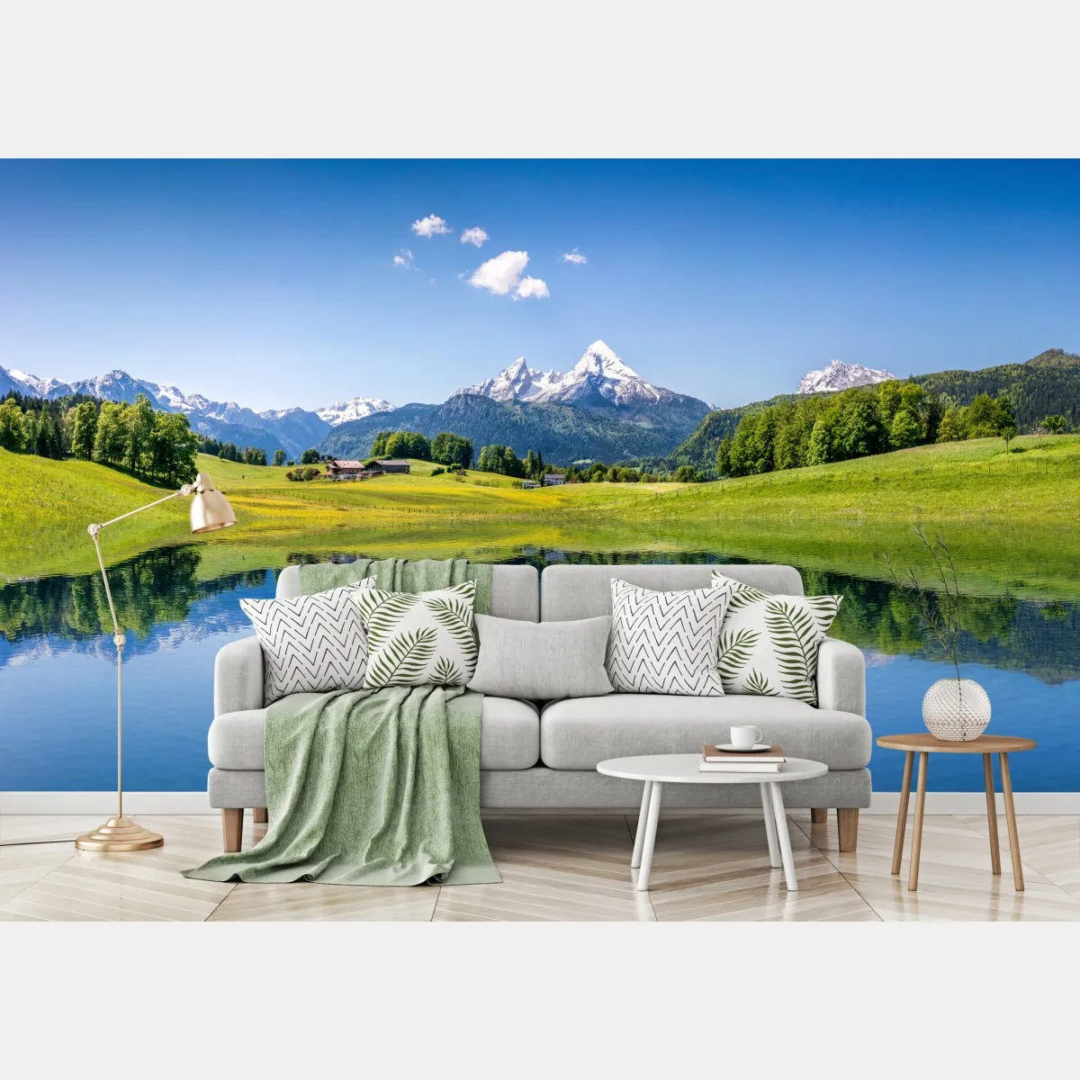 Fototapeta alpejskie szczyty odbite w spokojnym jeziorze – Wallissimo® Fototapeta alpejskie szczyty odbite w spokojnym jeziorze – Wallissimo®