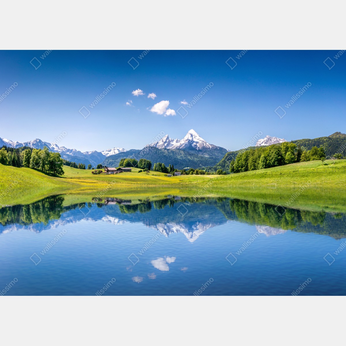 Fototapeta alpejskie szczyty odbite w spokojnym jeziorze – Wallissimo® Fototapeta alpejskie szczyty odbite w spokojnym jeziorze – Wallissimo®