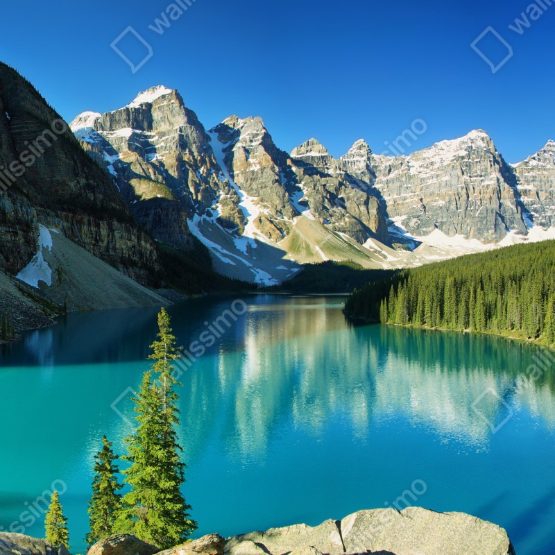 Fototapeta spokojne turkusowe jezioro w górach – Wallissimo® Fototapeta spokojne turkusowe jezioro w górach – Wallissimo®