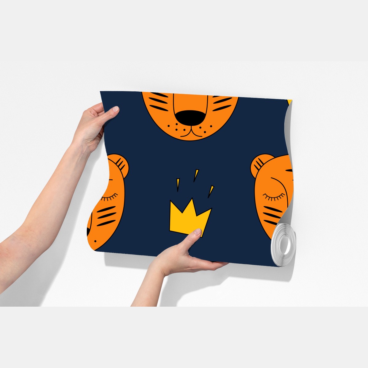 Fototapeta zabawny wzór z tygrysami do pokoju dziecięcego – Wallissimo® Fototapeta zabawny wzór z tygrysami do pokoju dziecięcego – Wallissimo®