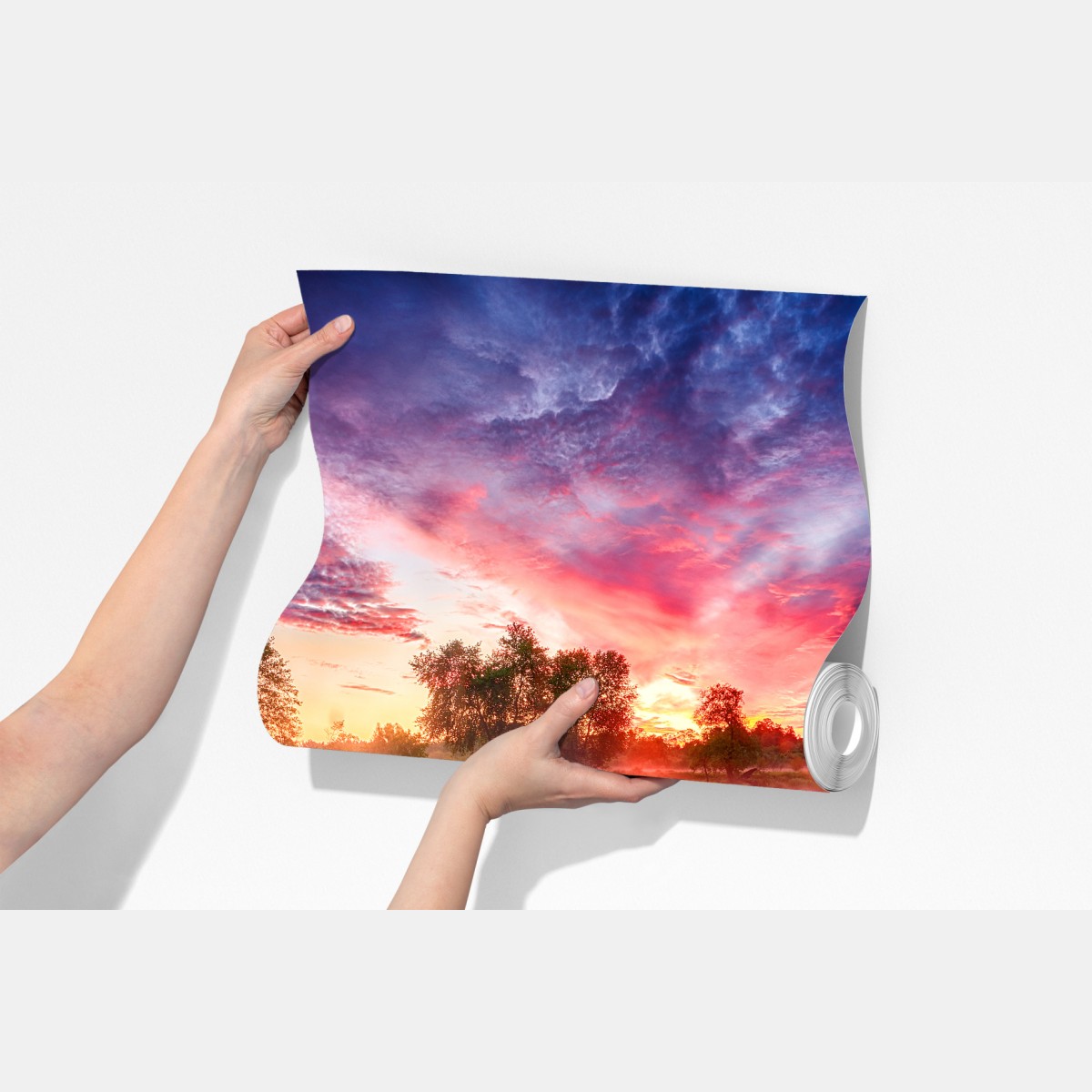 Fototapeta spokojny letni wschód słońca nad brzegiem rzeki – Wallissimo® Fototapeta spokojny letni wschód słońca nad brzegiem rzeki – Wallissimo®