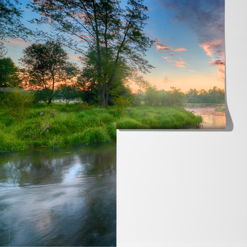 Fototapeta wschód słońca nad mglistą rzeką – Wallissimo® Fototapeta wschód słońca nad mglistą rzeką – Wallissimo®