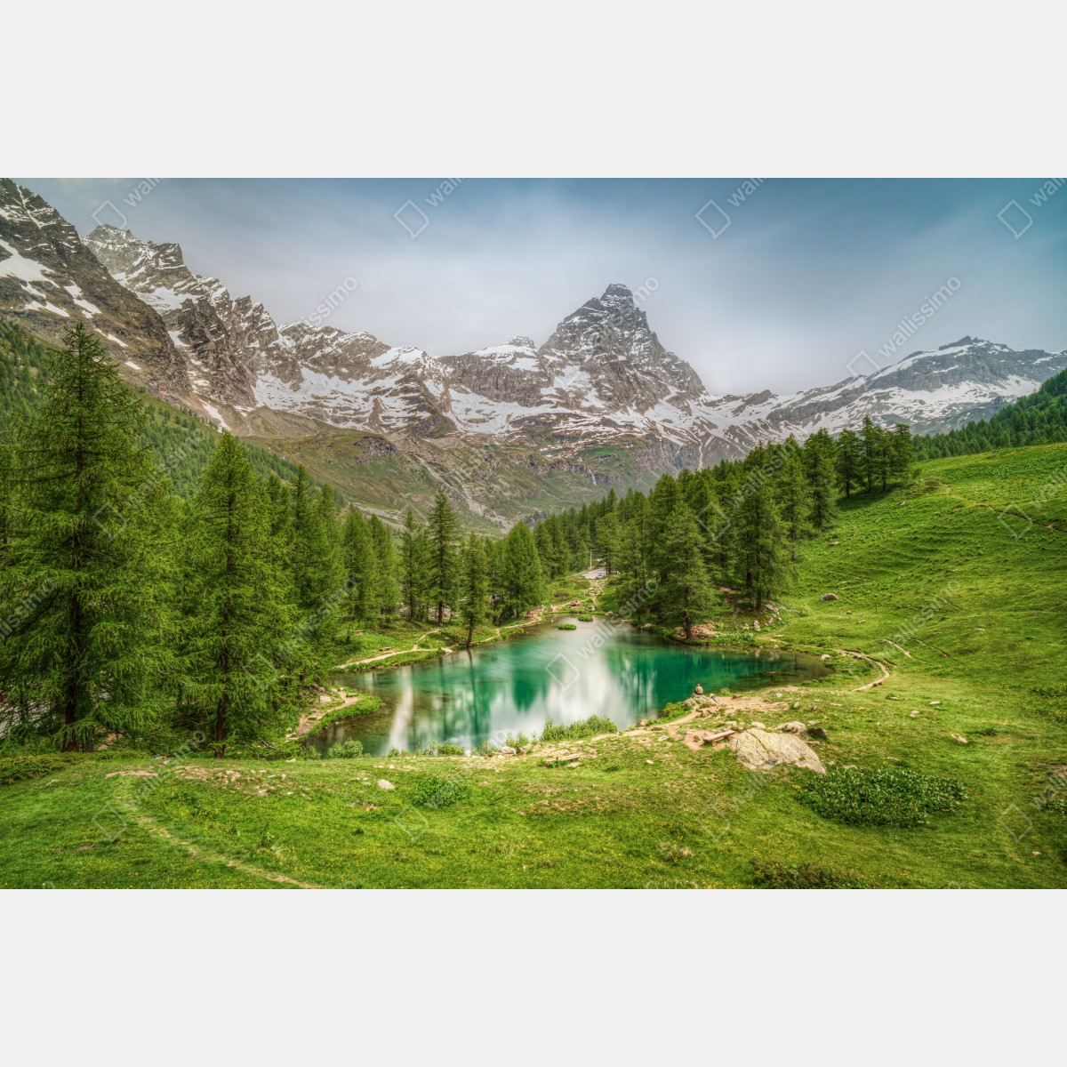 Fototapeta turkusowe jezioro alpejskie w pobliżu Cervinia – Wallissimo® Fototapeta turkusowe jezioro alpejskie w pobliżu Cervinia – Wallissimo®