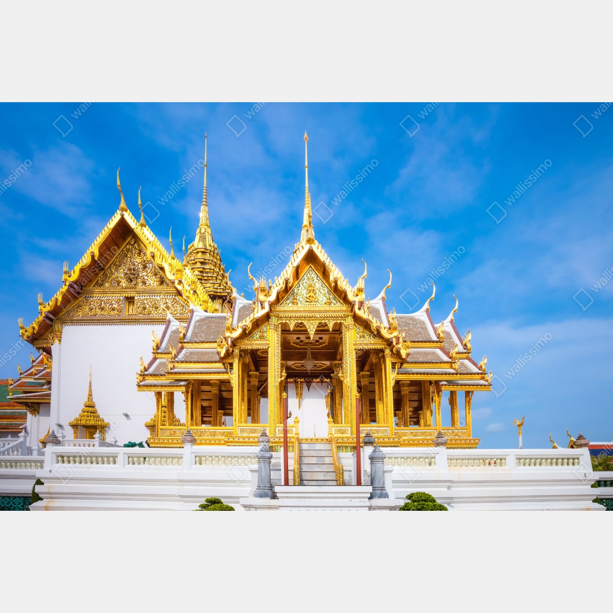 Fototapeta złoty pawilon w Grand Palace, Bangkok – Wallissimo® Fototapeta złoty pawilon w Grand Palace, Bangkok – Wallissimo®