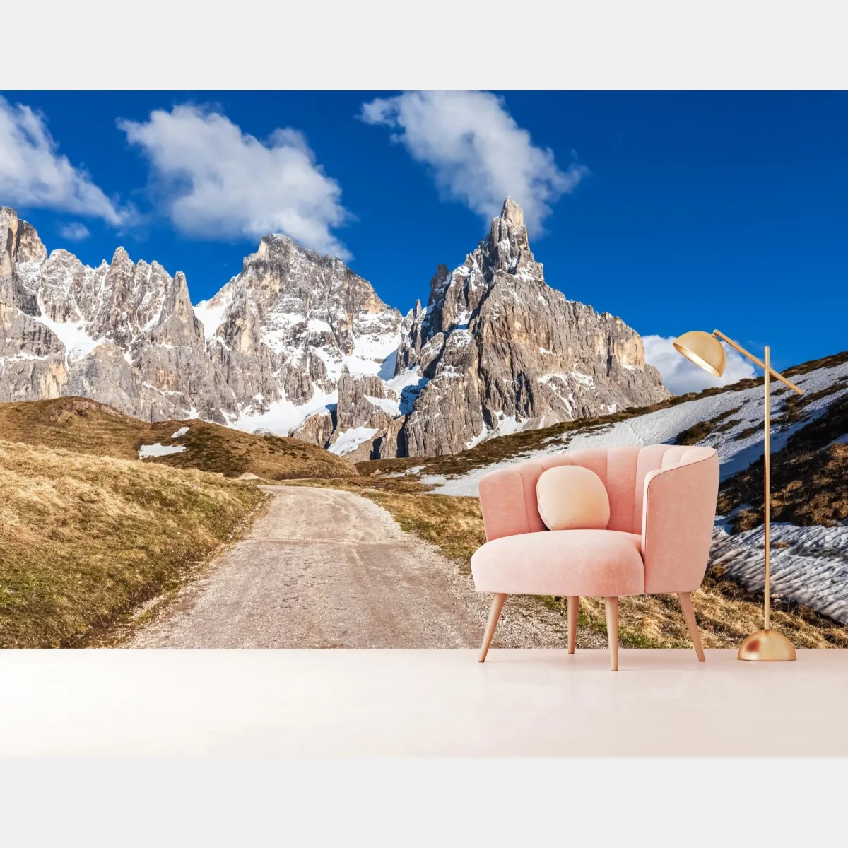 Fototapeta strzeliste szczyty górskie i wijąca się ścieżka – Wallissimo® Fototapeta strzeliste szczyty górskie i wijąca się ścieżka – Wallissimo®