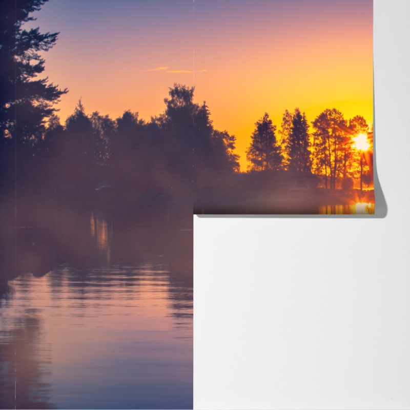 Fototapeta mglisty zachód słońca nad jeziorem – Wallissimo® Fototapeta mglisty zachód słońca nad jeziorem – Wallissimo®