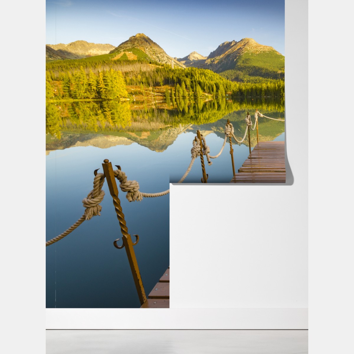 Fototapeta pomost nad jeziorem Strbske Pleso – Wallissimo® Fototapeta pomost nad jeziorem Strbske Pleso – Wallissimo®