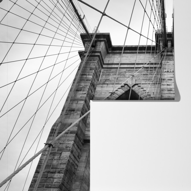 Fototapeta monochromatyczny most wiszący w perspektywie – Wallissimo® Fototapeta monochromatyczny most wiszący w perspektywie – Wallissimo®