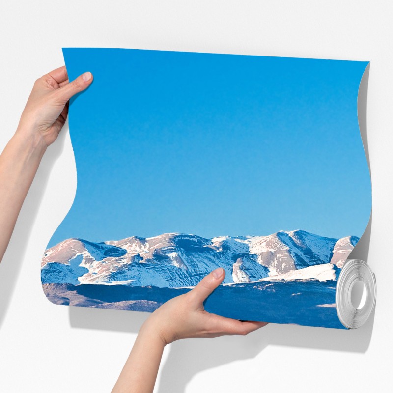 Fototapeta pustynia oświetlona słońcem z zaśnieżonymi górami – Wallissimo® Fototapeta pustynia oświetlona słońcem z zaśnieżonymi górami – Wallissimo®