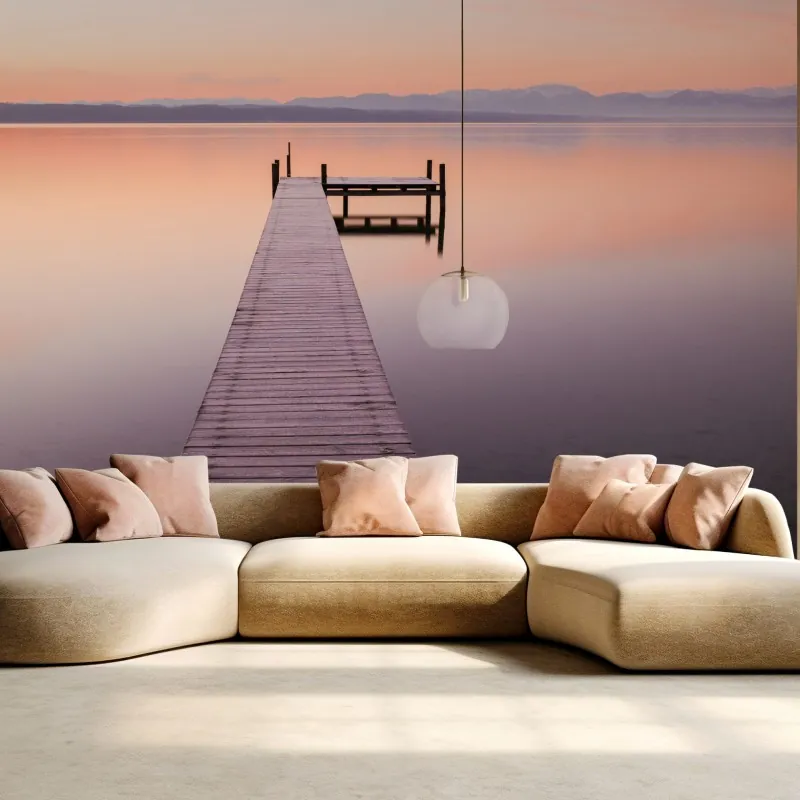 Fototapeta spokojne molo o wschodzie nad pastelowym jeziorem