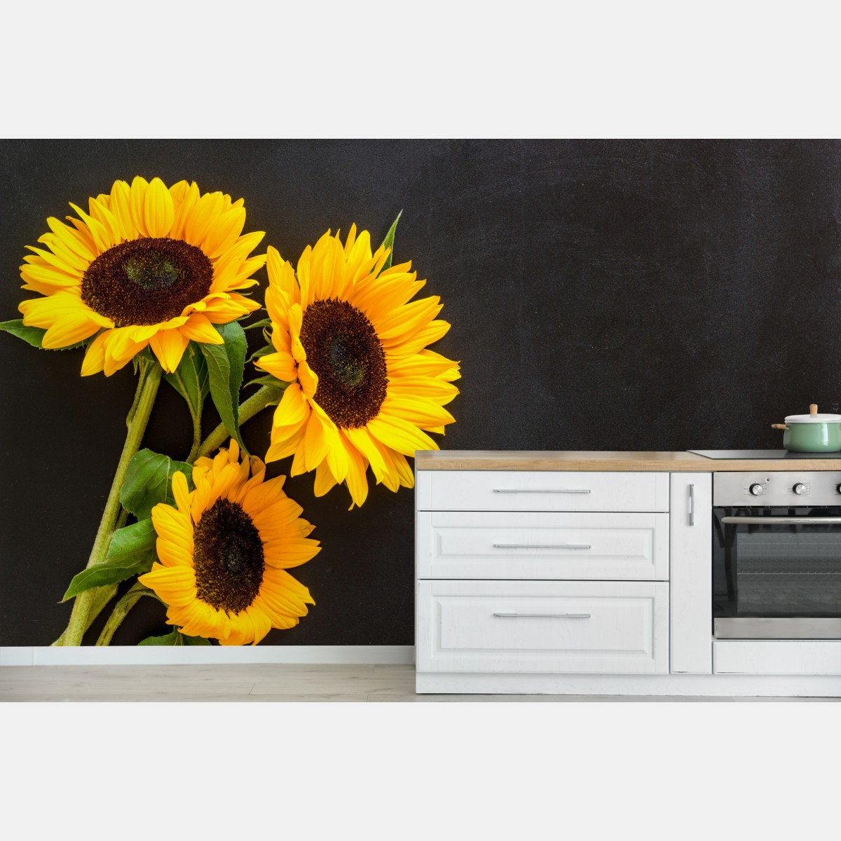 Wall mural sunflower bouquet on chalkboard background