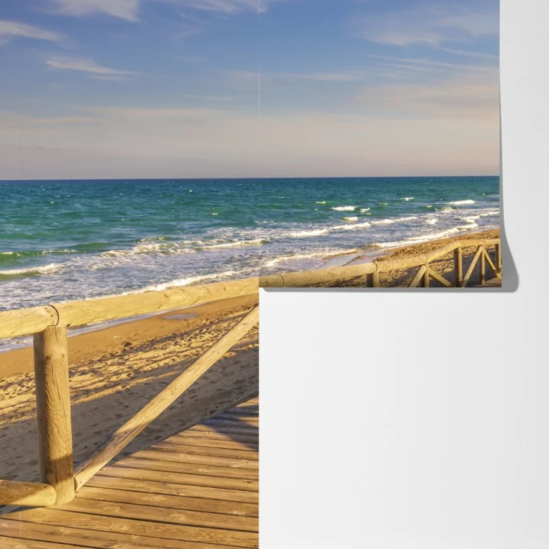 Fototapeta drewniany pomost na plażę w Guardamar – Wallissimo® Fototapeta drewniany pomost na plażę w Guardamar – Wallissimo®