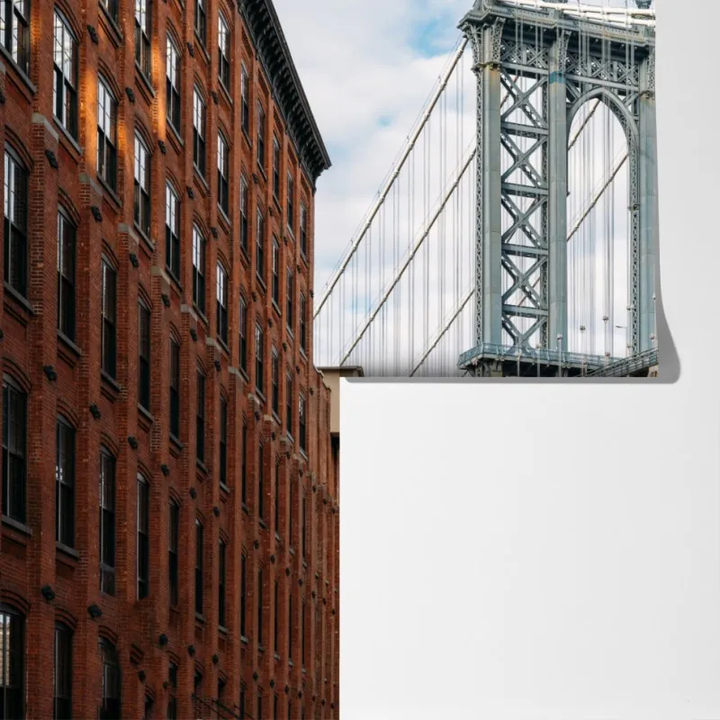 Fototapeta Brooklyn widok mostu między ceglanymi budynkami – Wallissimo® Fototapeta Brooklyn widok mostu między ceglanymi budynkami – Wallissimo®