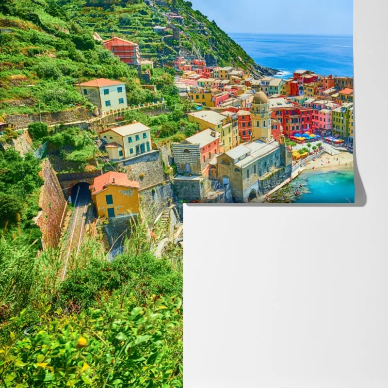 Fototapeta Vernazza kolorowa wioska nadmorska, Włochy – Wallissimo® Fototapeta Vernazza kolorowa wioska nadmorska, Włochy – Wallissimo®