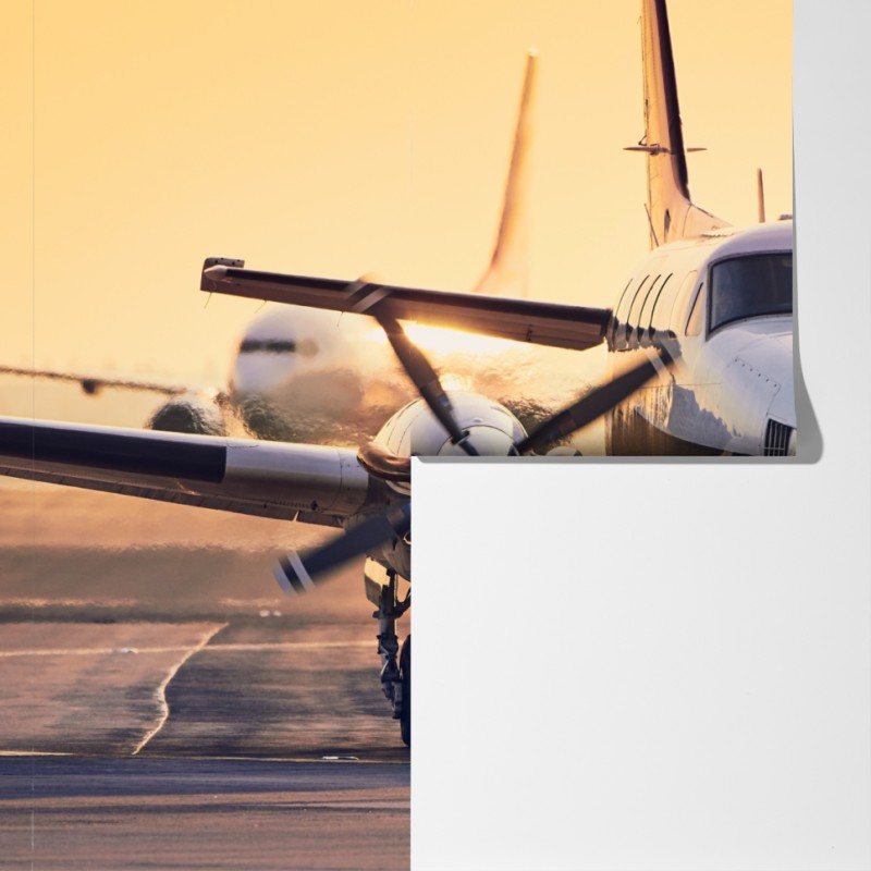 Fototapeta dwusilnikowy turboprop na złotym pasie startowym – Wallissimo® Fototapeta dwusilnikowy turboprop na złotym pasie startowym – Wallissimo®