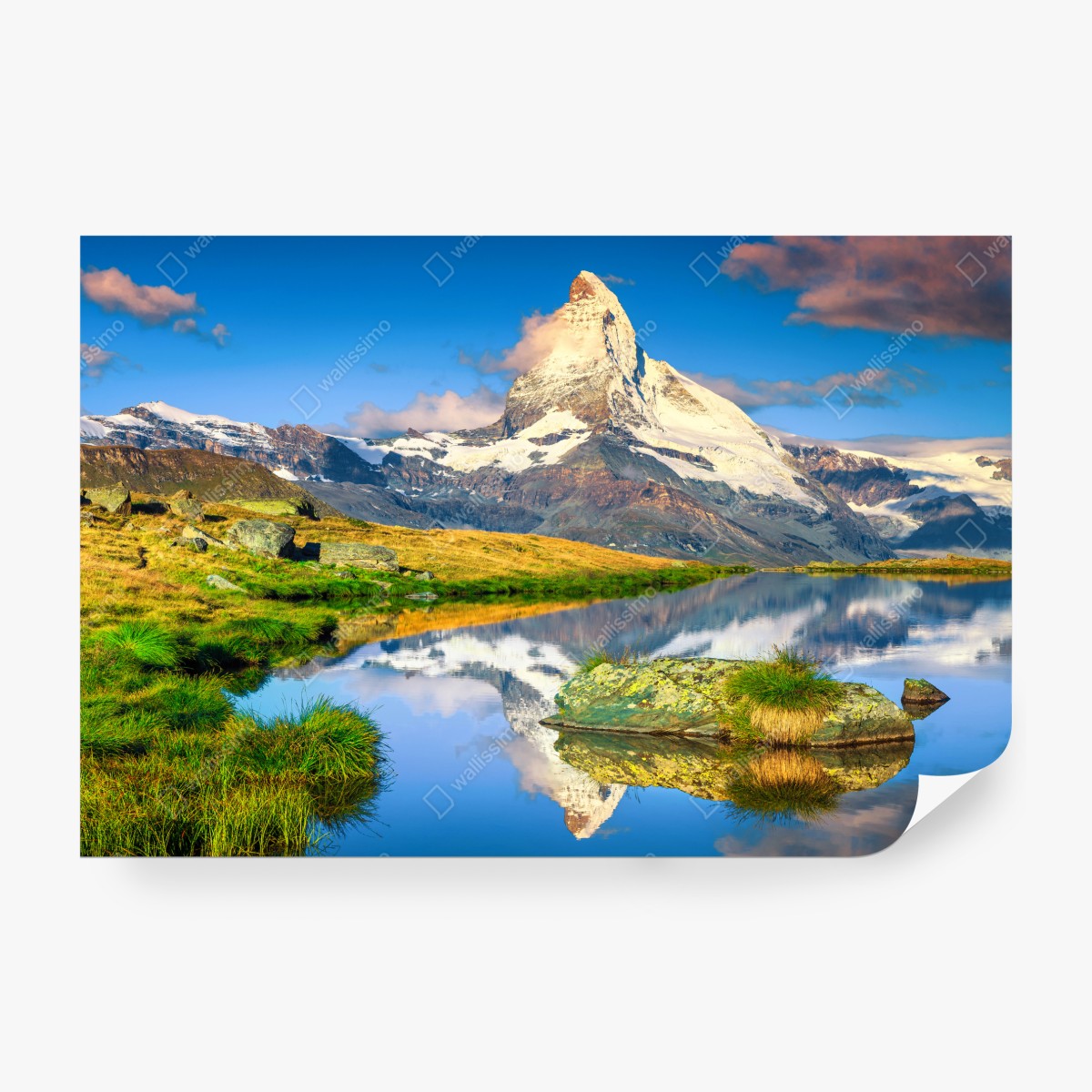 Fototapeta majestatyczny Matterhorn odbity w alpejskim jeziorze – Wallissimo® Fototapeta majestatyczny Matterhorn odbity w alpejskim jeziorze – Wallissimo®