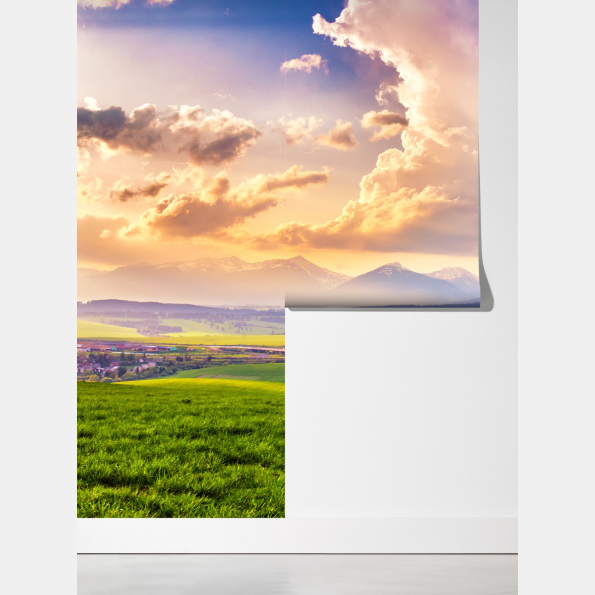 Fototapeta panorama wiosennej doliny górskiej, Tatry Słowacja – Wallissimo® Fototapeta panorama wiosennej doliny górskiej, Tatry Słowacja – Wallissimo®